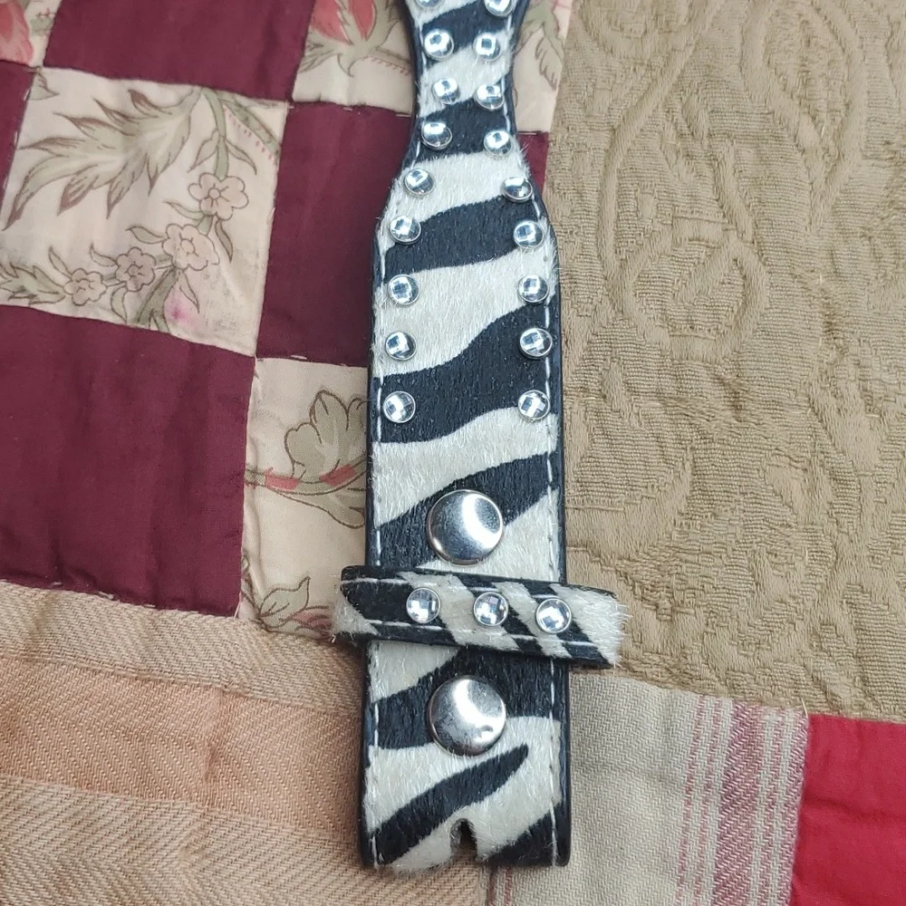 Nacona Black & White Zibra Belt size 26